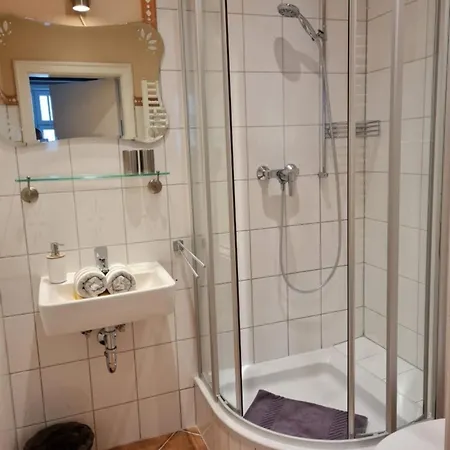 Gaestehaus Cafe Orth 21 * Sylt