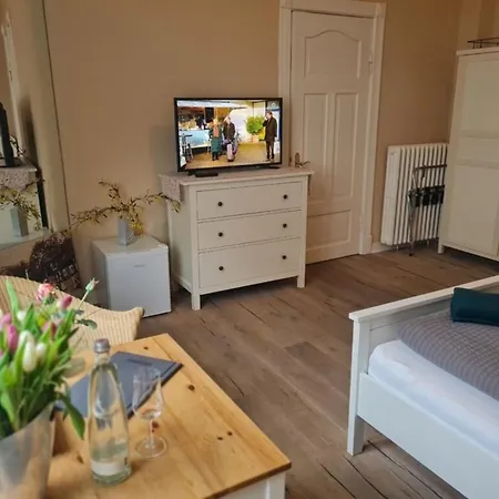 Gaestehaus Cafe Orth 21 Sylt